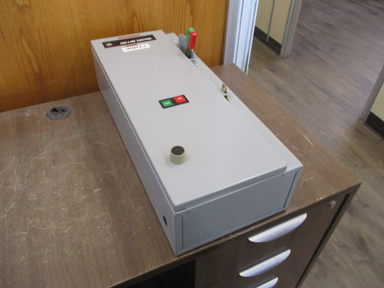 GE Size 0 Breaker Combination CR387B1046AAATBA 115-120V Coil 3A TEC36003 Breaker