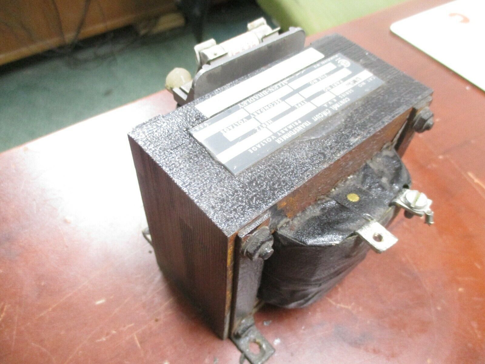 Allen-Bradley UMSX Type BT Control Transformer X-326524 250KVA Pri: 550/600V
