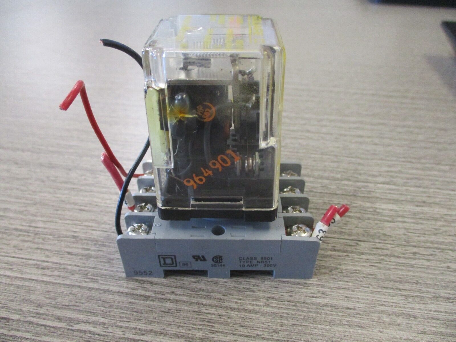 Square D Relay 8501 KP12P14V14 Ser. D 24V Coil W/ Base Used.