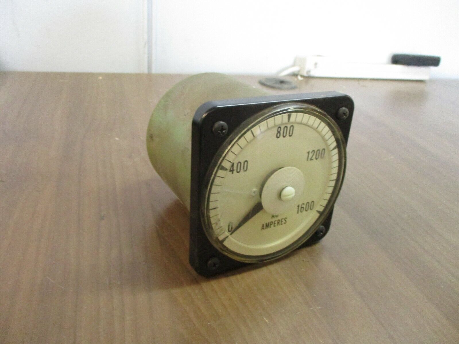 GE/Yokogawa AC Ammeter 103131LSTE Range: 0-1600A Used