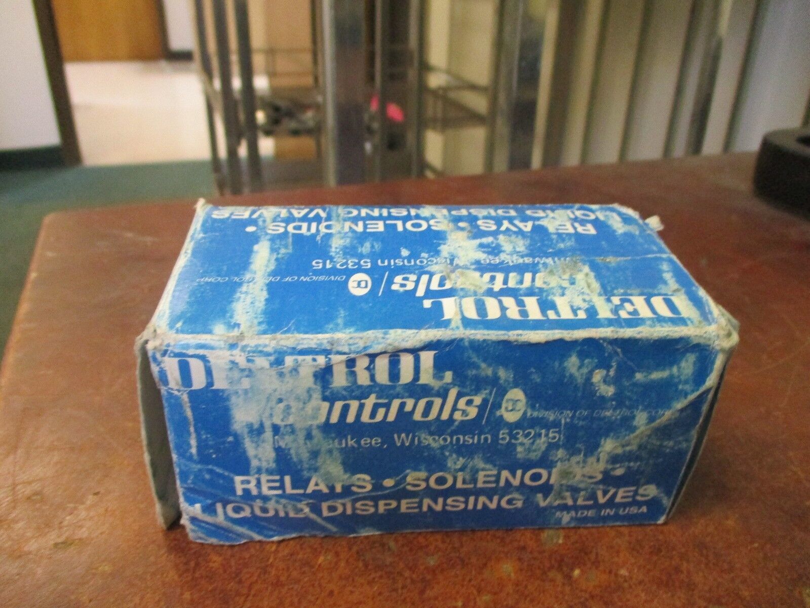 Deltrol Controls Relay 900DPDT20041-84 240VAC 30A Used