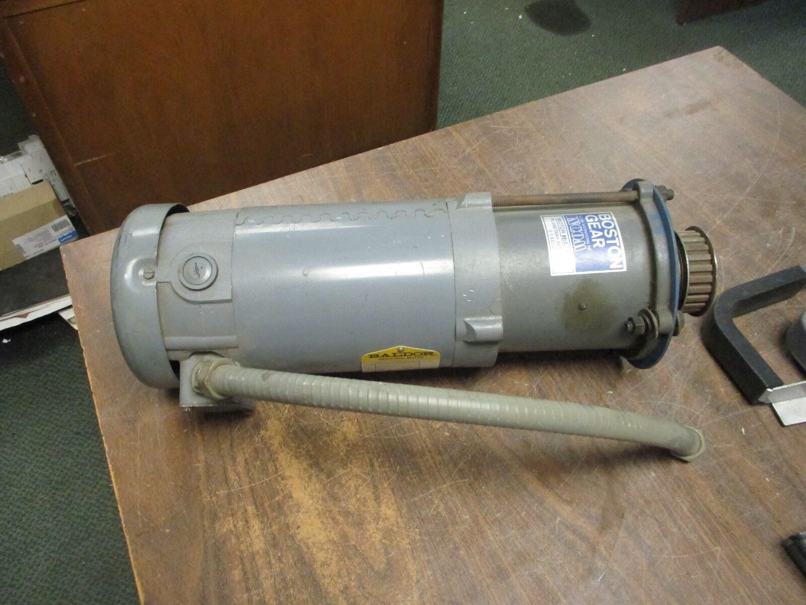 Baldor DC Motor w/ Gear 34-4813-3674 1/2HP 1800RPM FR:56C 90V 4.5A Used