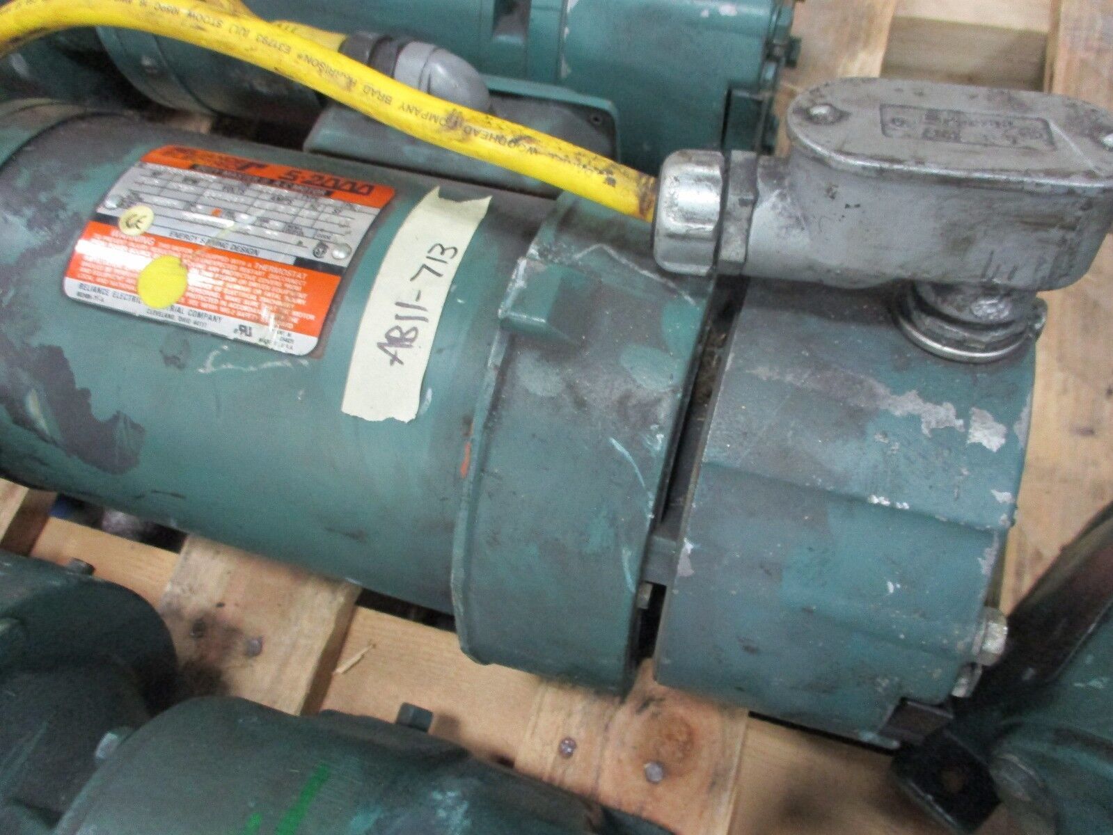 Reliance Duty Master Motor w/ Gear & Brake B79C3131M-VZ 1.5HP 1800RPM FR:FJ56C