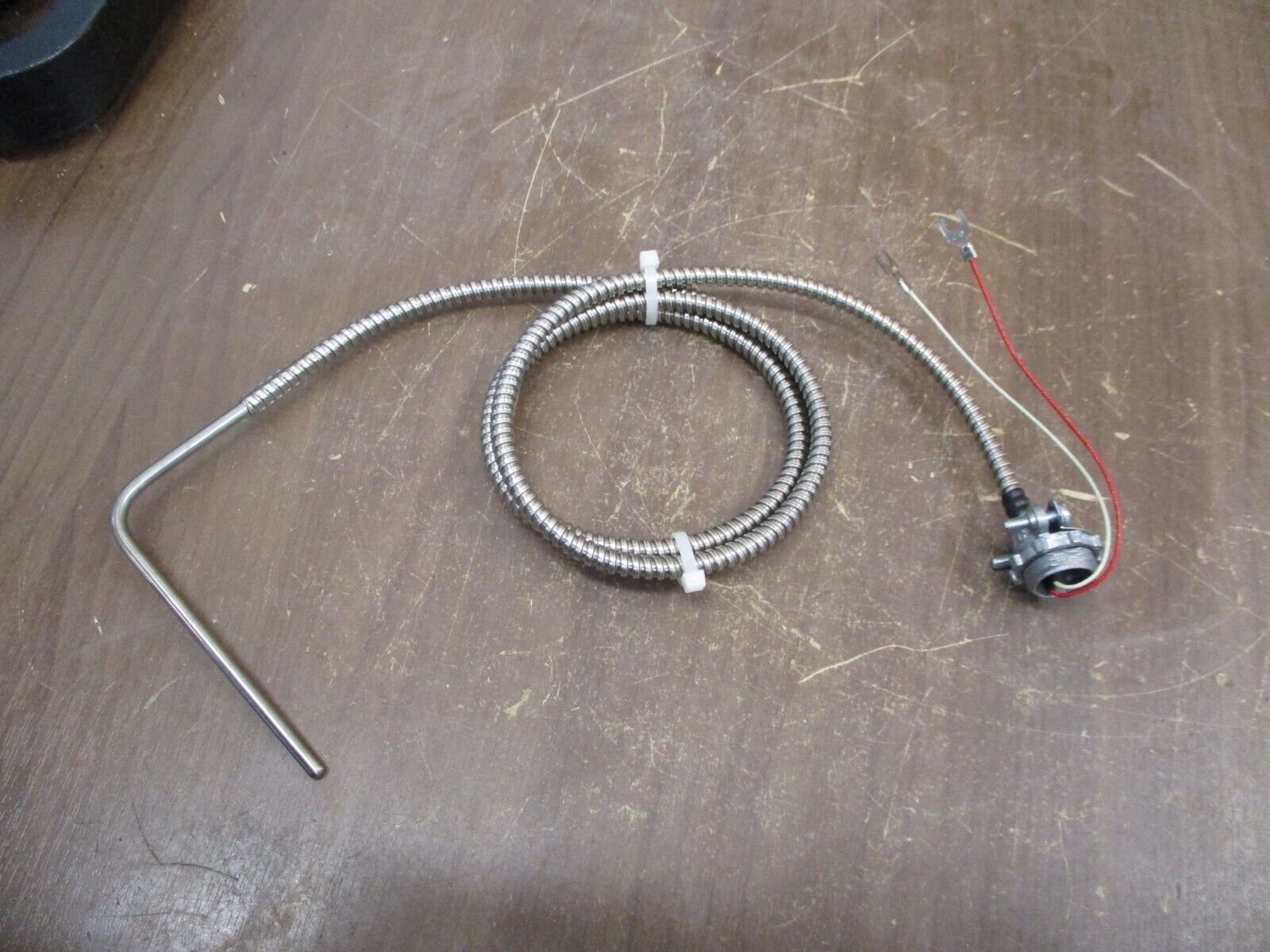 Omega Extruder Thermocouple Probe CF-090-J-4-48-1 90° Angle 48" Cable 32-900° F