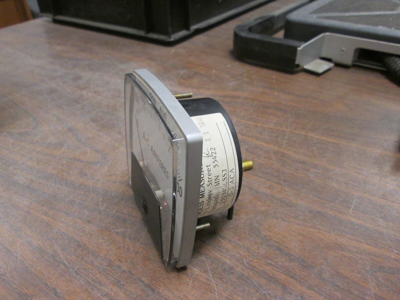 Process Measurement Ampmeter 250340LSSJ Range: 0-600A Used