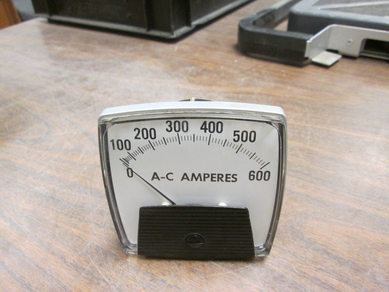 Process Measurement Ampmeter 250340LSSJ Range: 0-600A Used