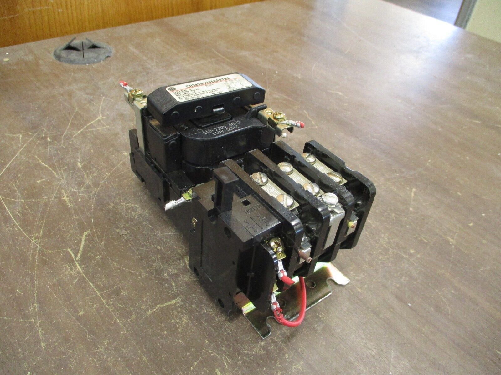 GE Size 0 Starter CR387B1046AAATBA 115-120V Coil 18A 600V Used