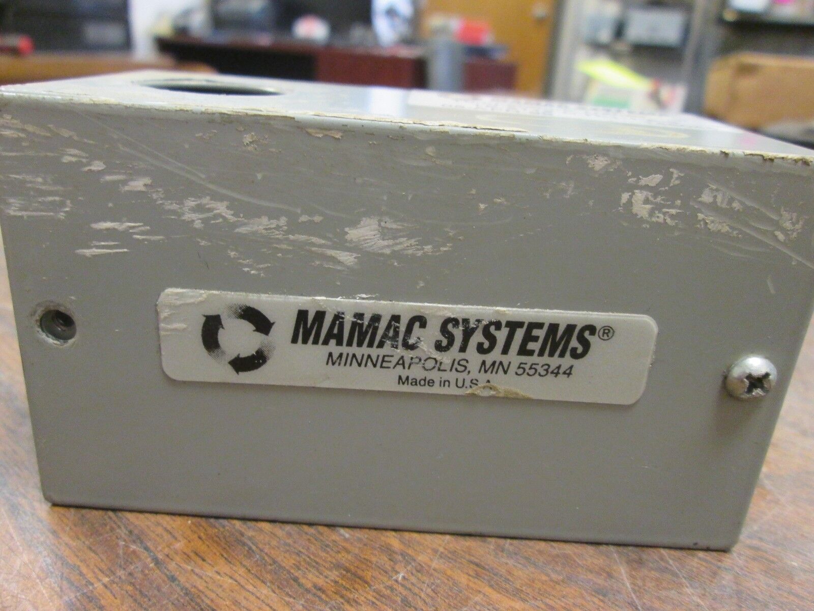 Mamac Systems Temperature Transducer TE-211Z-D-H-1-1-E-3 *Missing Screw* Used