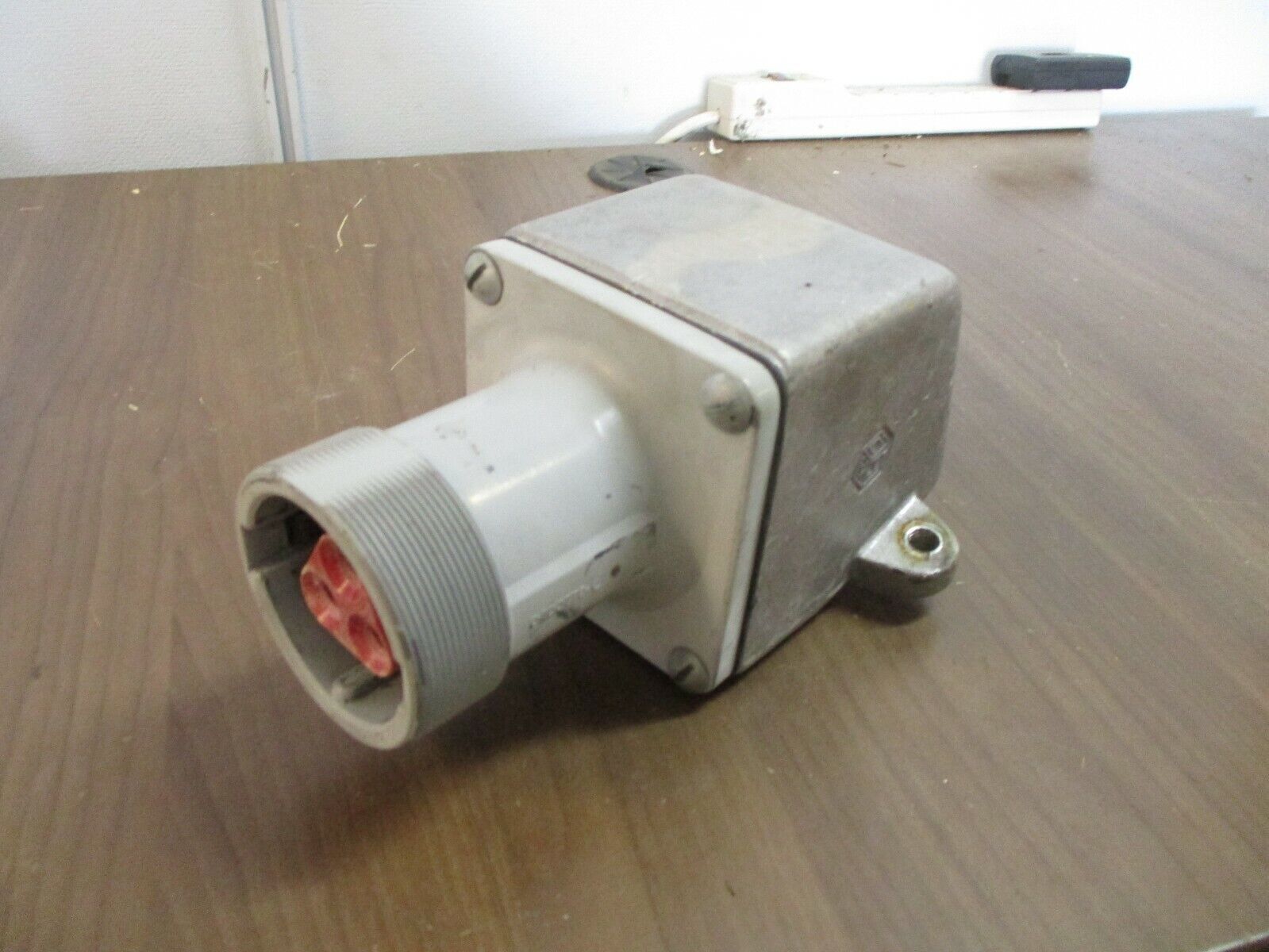 Crouse-Hinds Arkitite Receptacle AR631 60A 600V 3W 3P w/ Base *No Cover* Used