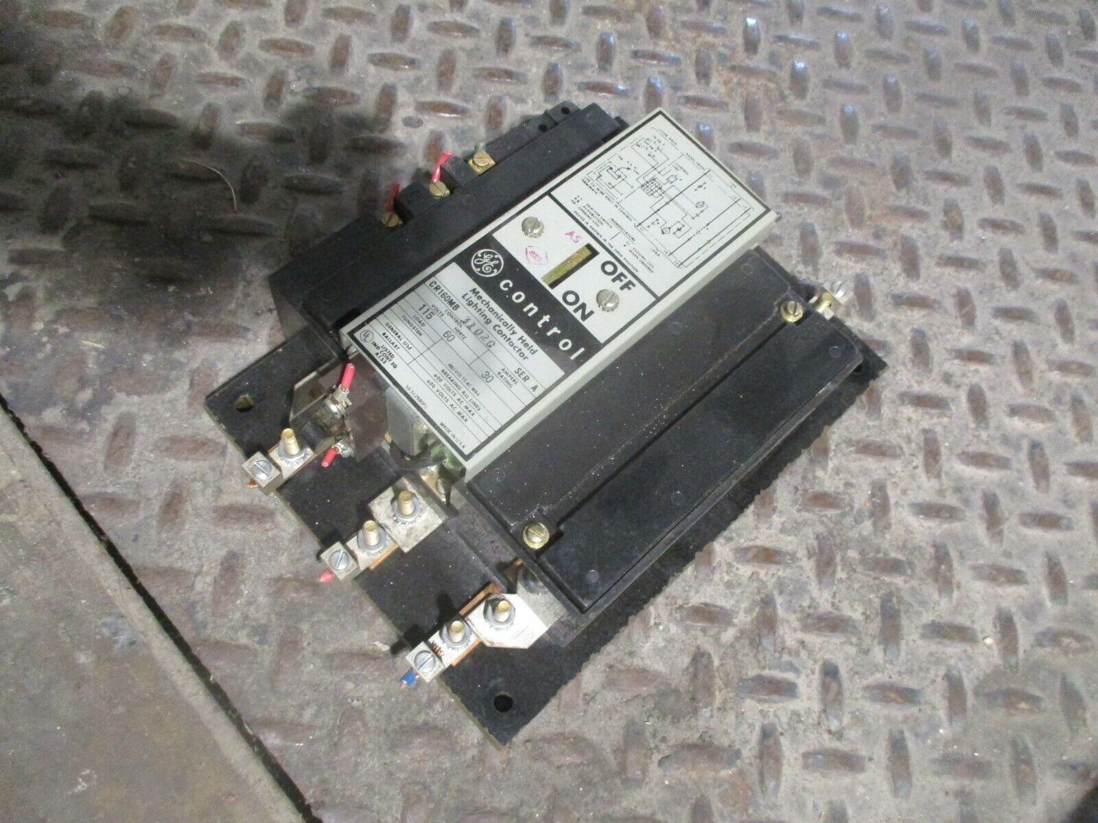 GE Lighting Contactor CR160MB 3102C Ser. A 115V Coil 30A Used