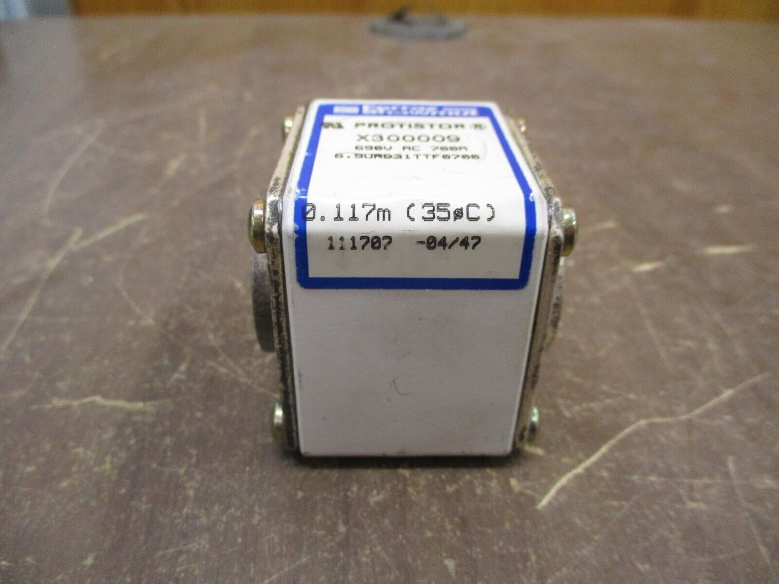 Ferraz Shawmut Protistor Fuse X300009 700A 690V Used