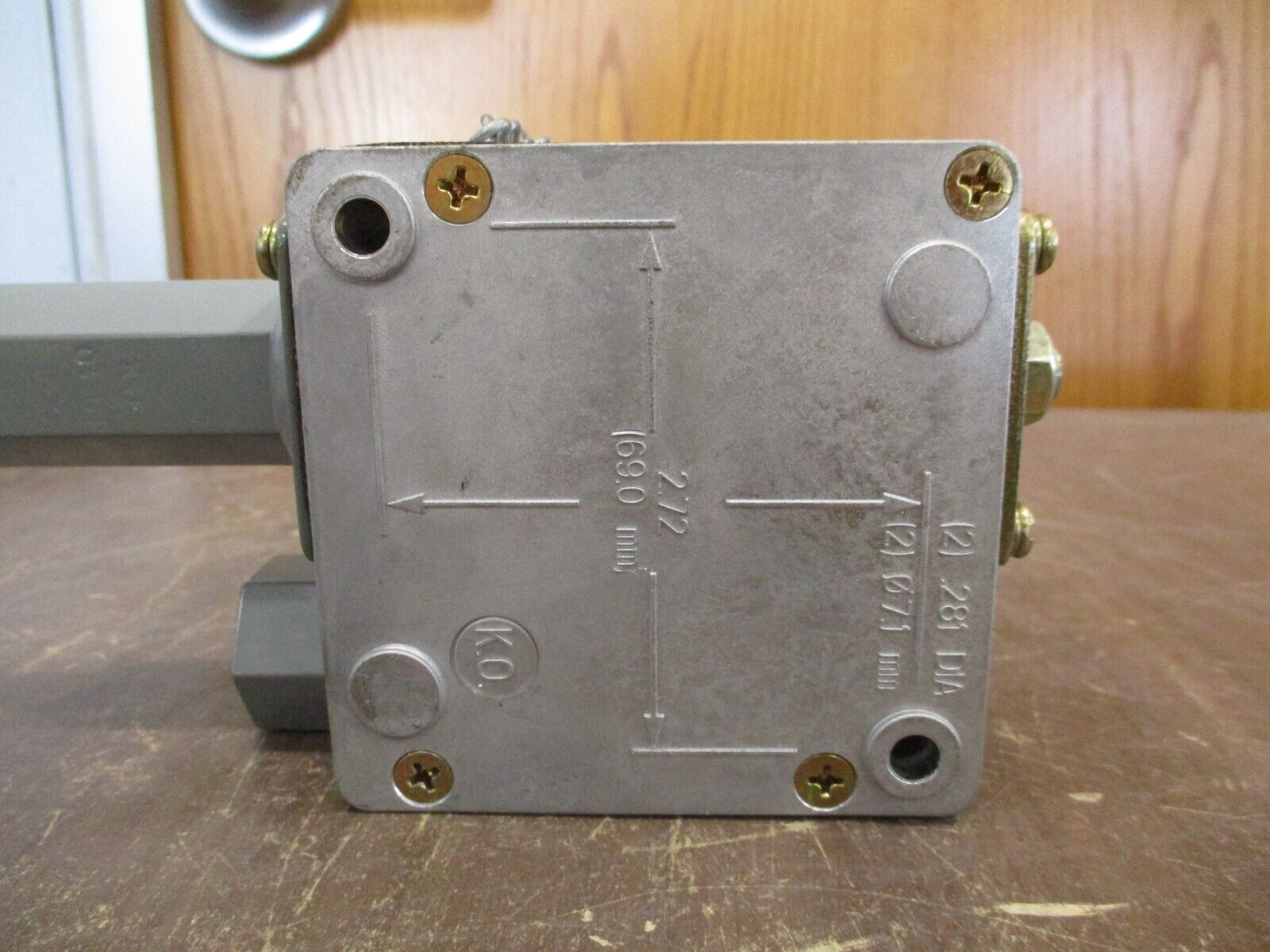 Allen-Bradley Pressure Switch 836T-T255J Ser. A Diff: 20-90PSI Range: 40-450PSI