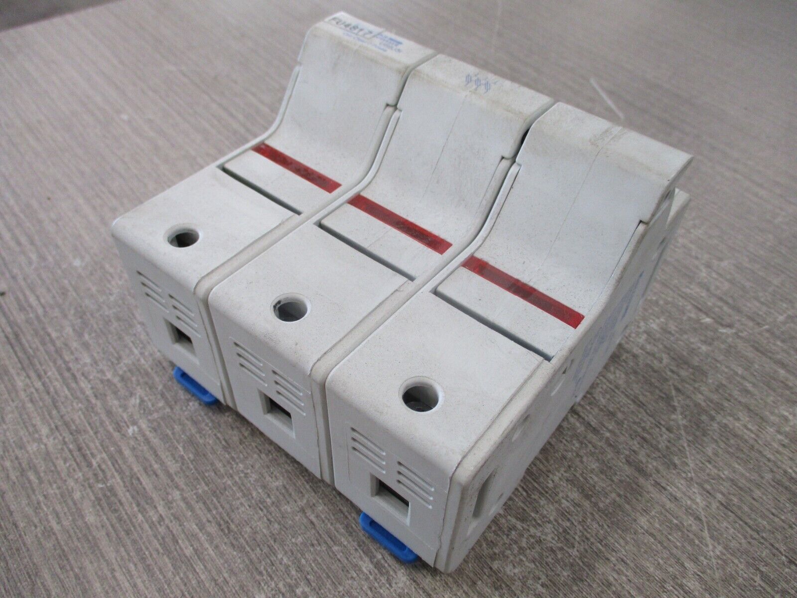 Ferraz Shawmut Fuseholder US6J3I 60A 600V 3P Used