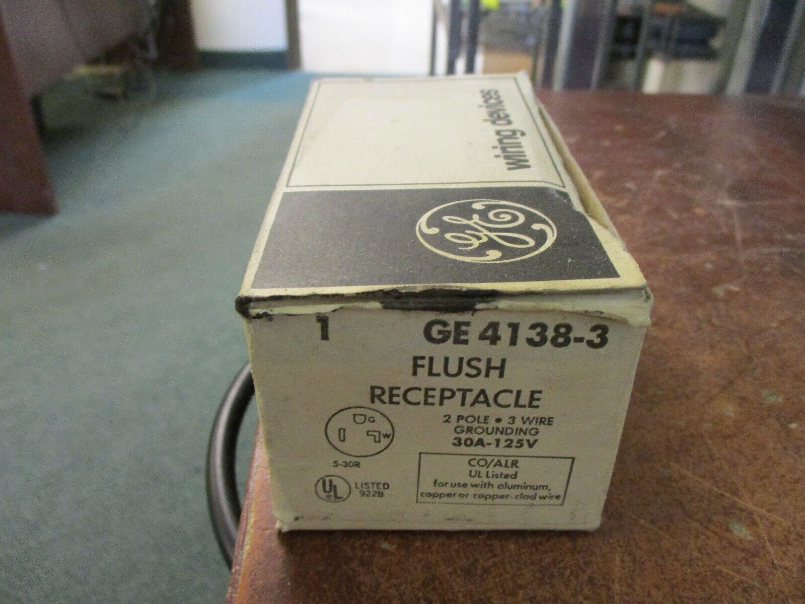 GE Flash Receptacle 4138-3 30A 125V 2P 3w New Surplus