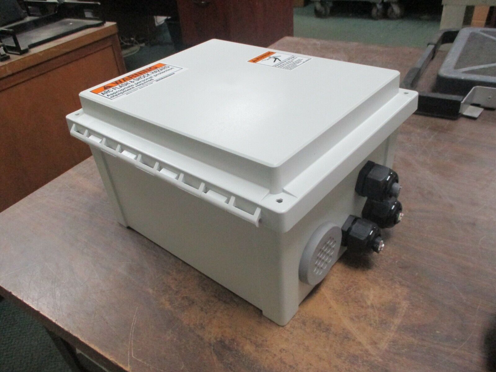 Eaton Type 3R Non-Fusible Combination DILM12-10XTCE012B10 / ZEB XTOE 24VDC Coil