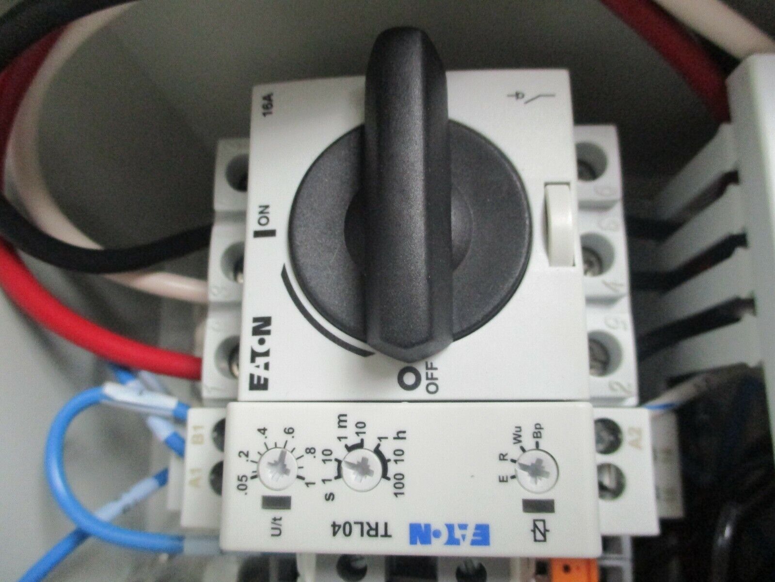 Eaton Type 3R Non-Fusible Combination DILM12-10XTCE012B10 / ZEB XTOE 24VDC Coil