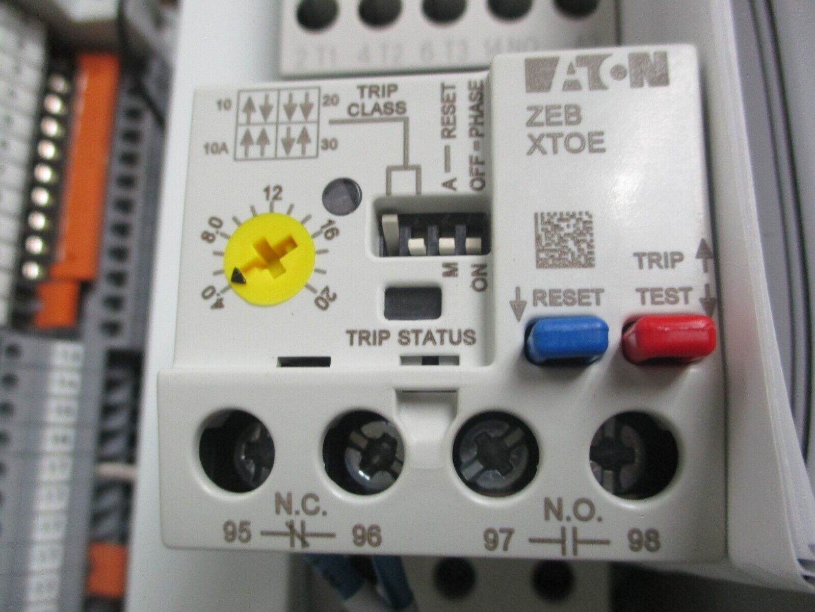 Eaton Type 3R Non-Fusible Combination DILM12-10XTCE012B10 / ZEB XTOE 24VDC Coil