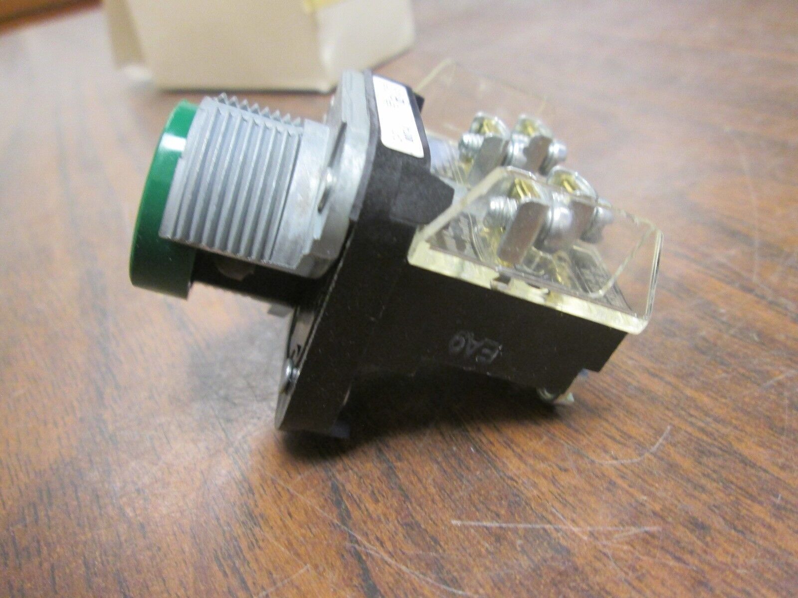 Allen-Bradley Push Button 800T-NX1546 Type 4, 13 *Missing Gaskets* New Surplus