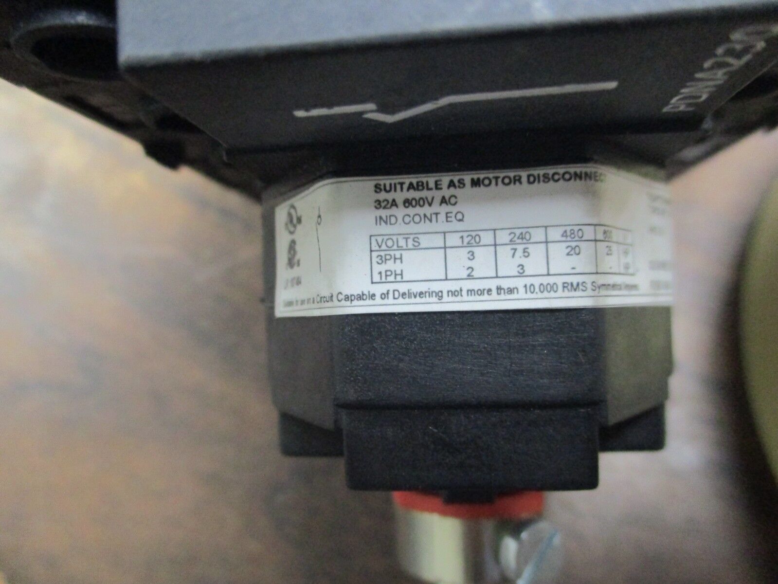 C3 Controls Disconnect Switch PDS2-330 32A 600V Used