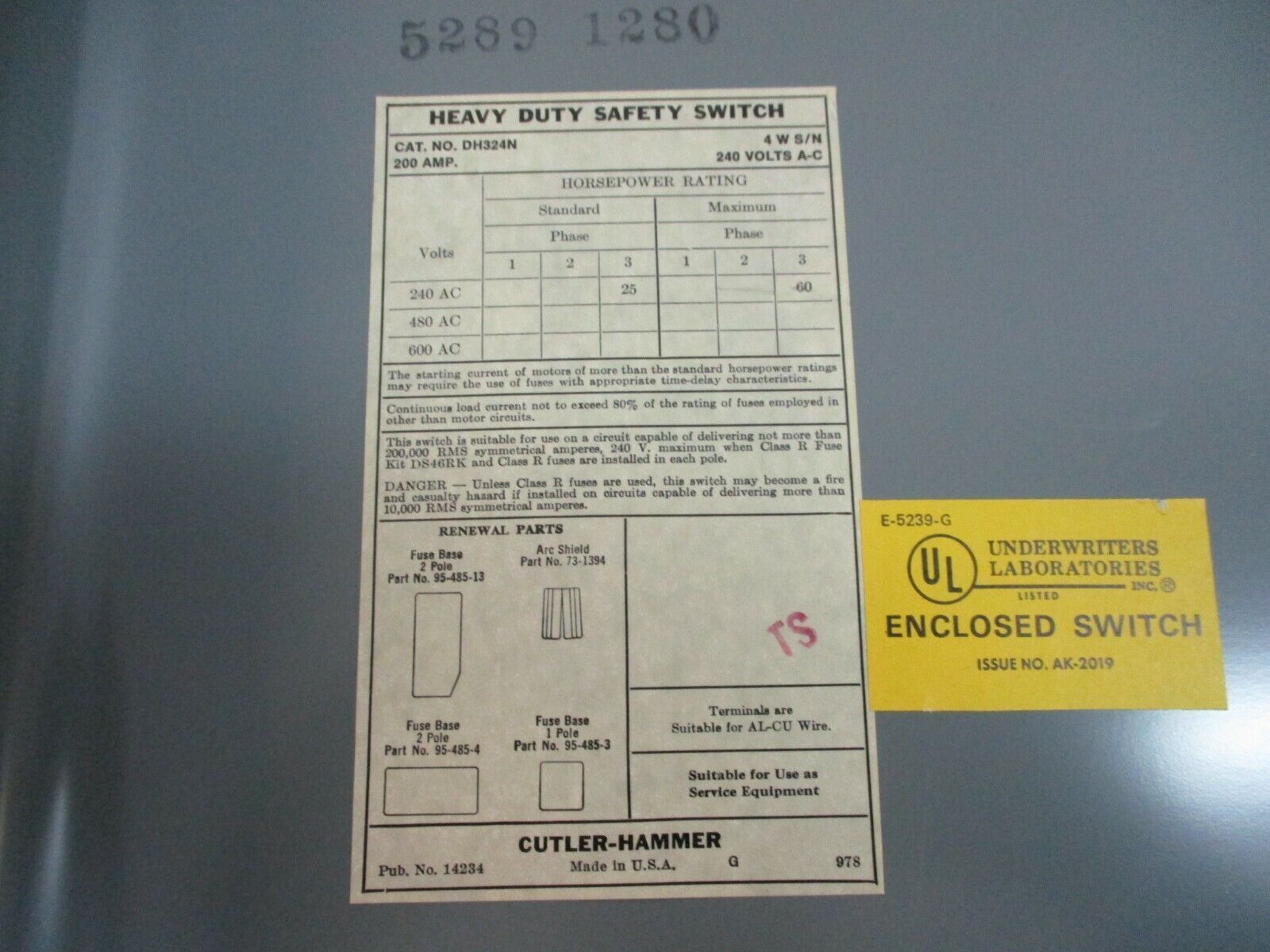 Cutler-Hammer Fusible Safety Switch/Disconnect DH324N 200A 240V Used