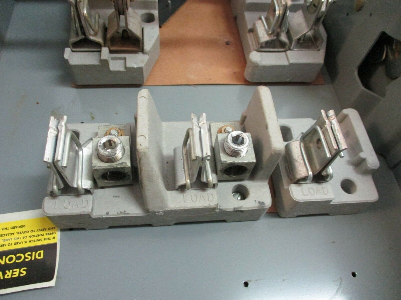 Cutler-Hammer Fusible Safety Switch/Disconnect DH324N 200A 240V Used