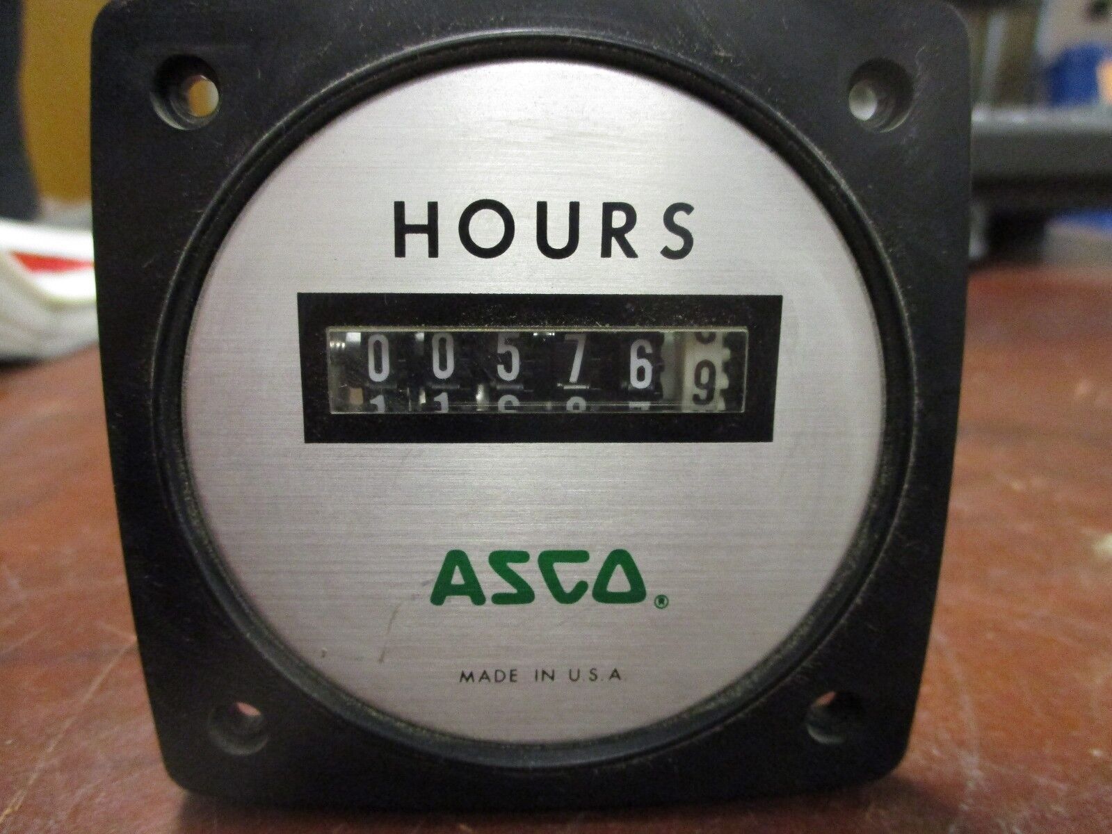 Asco Elapsed Time Meter 240711AAAD7JAP 120V 60Hz Used