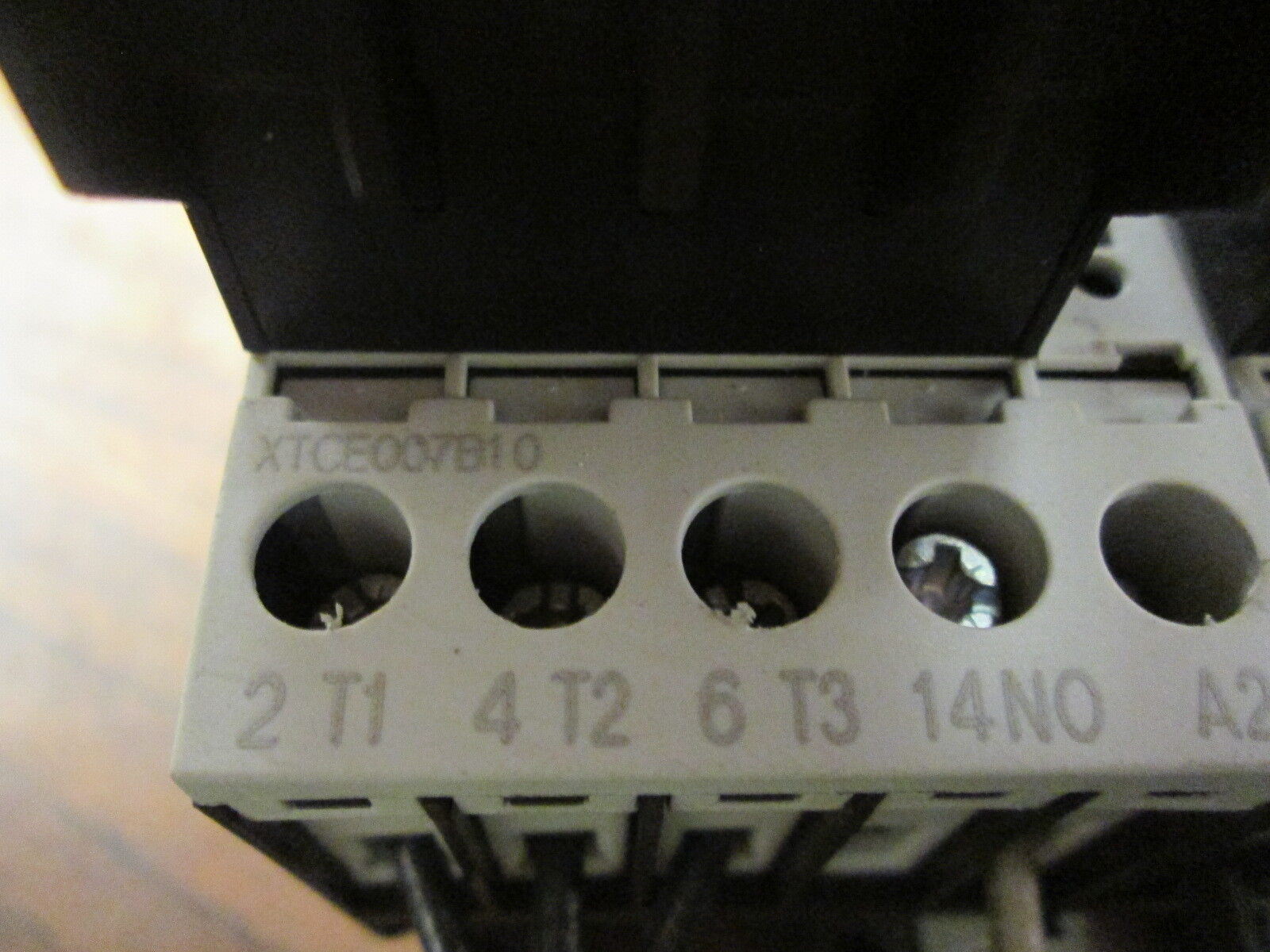 Eaton Reversing Starter XTCE007B10/XTOB004BC1 120V Coil 20A 600V Used