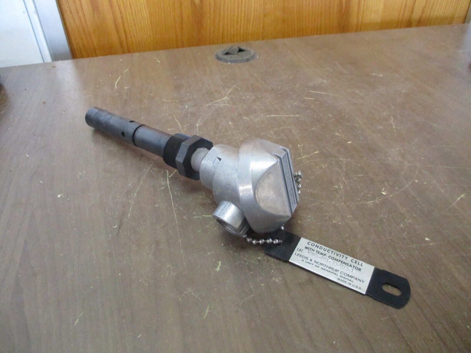 Leeds & Northrup Conductivity Cell 4905-001-33-093-1 w/ Temp. Compensator Used