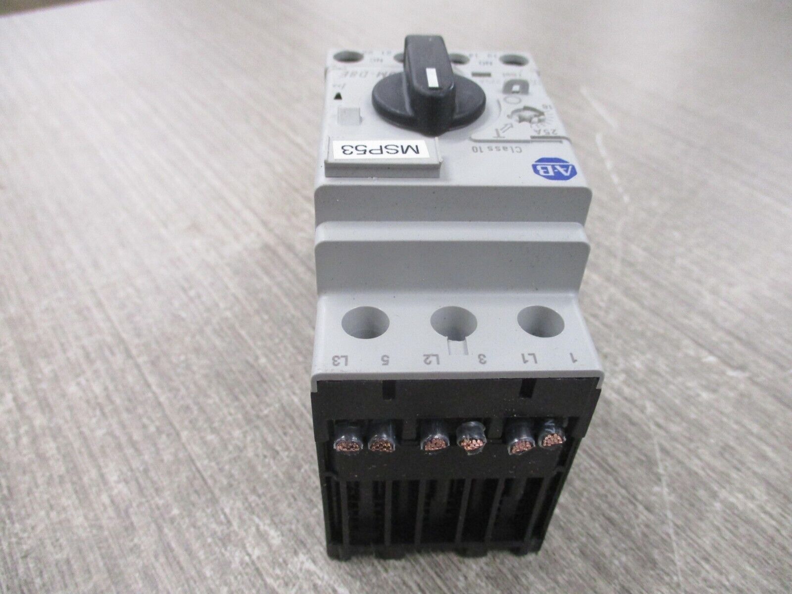Allen-Bradley Manual Motor Protector 140M-D8E-C25 Ser. C Trip : 18-25A Used