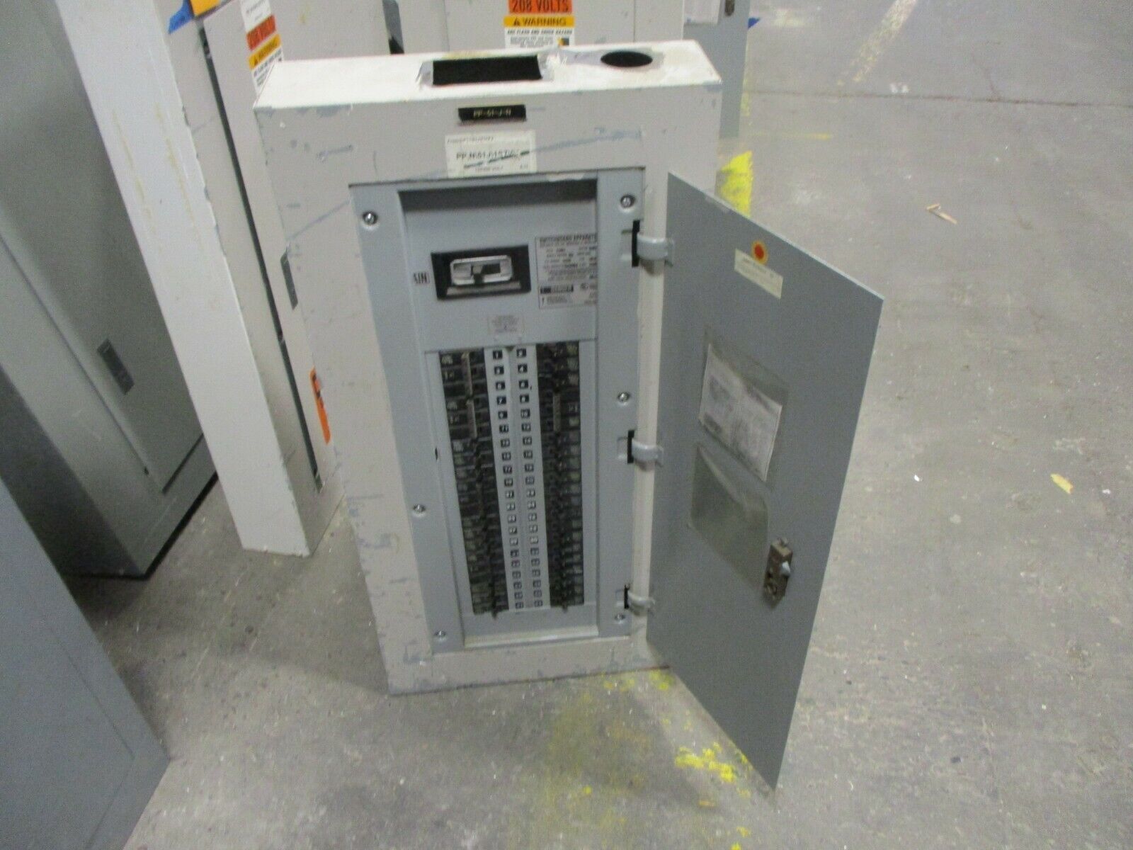 Switchboard Apparatus Main Breaker Circuit Breaker Panel 990022 150A Max 3Ph 4W