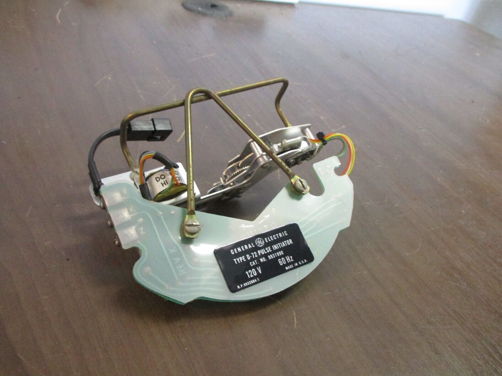 GE Type D-72 Pulse Initiator 9931990 120V 60Hz Used