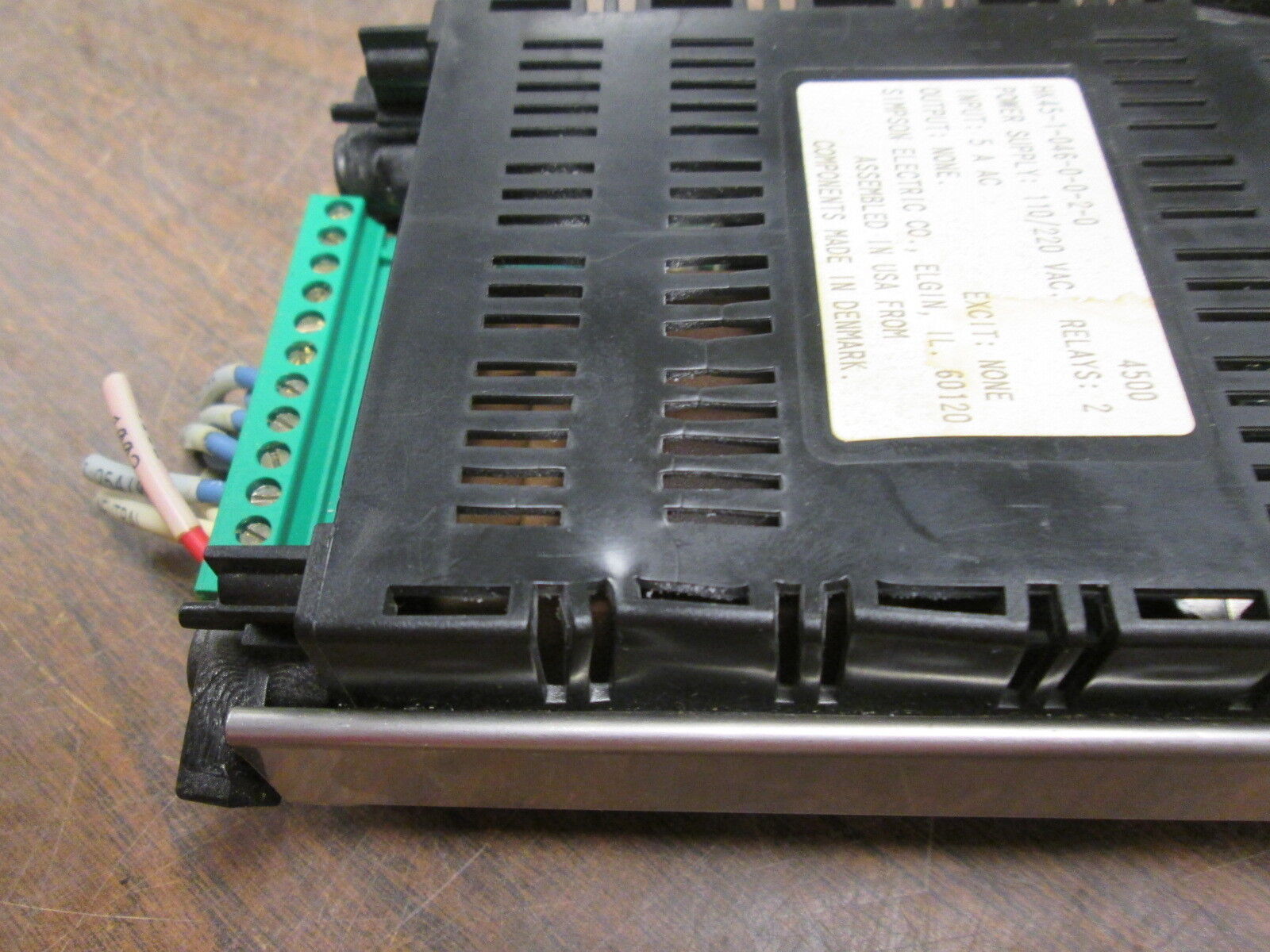 Simpson Electric Digital Meter HK45-1-046-0-0-2-0 Pwr:110/220VAC Input:5A Used