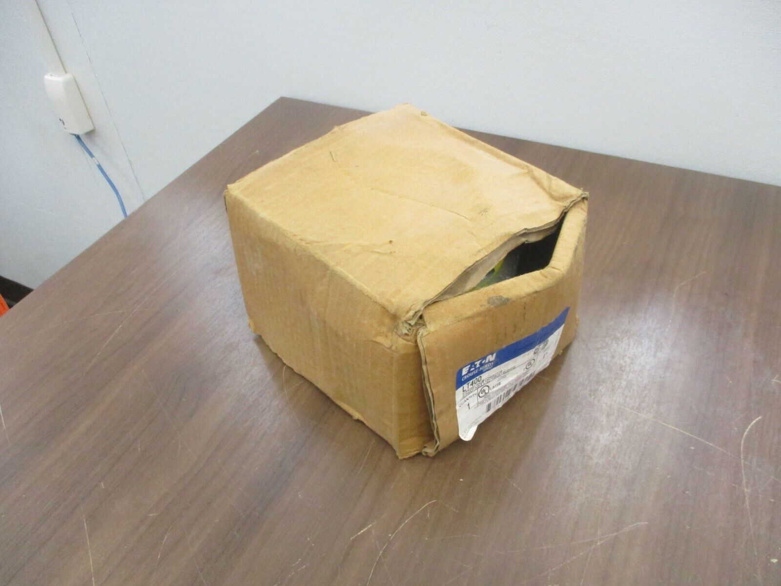 Eaton Crouse-Hinds Liquidtight Connector LT400 4" Straight Male New Surplus