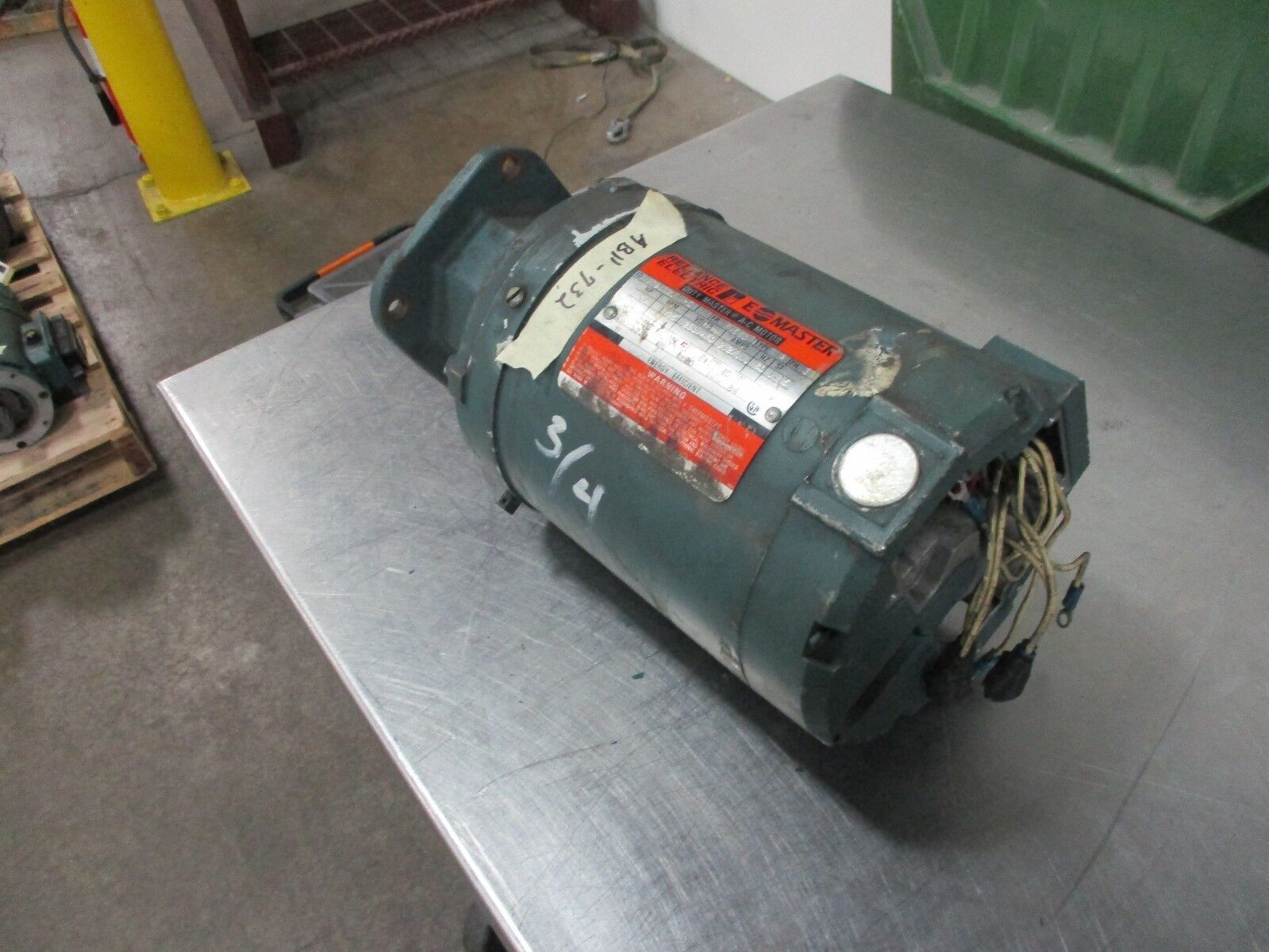 Reliance Duty Master AC Motor B79B3214M-ZY 3/4HP 1800RPM FR:FM56C 230/460V Used