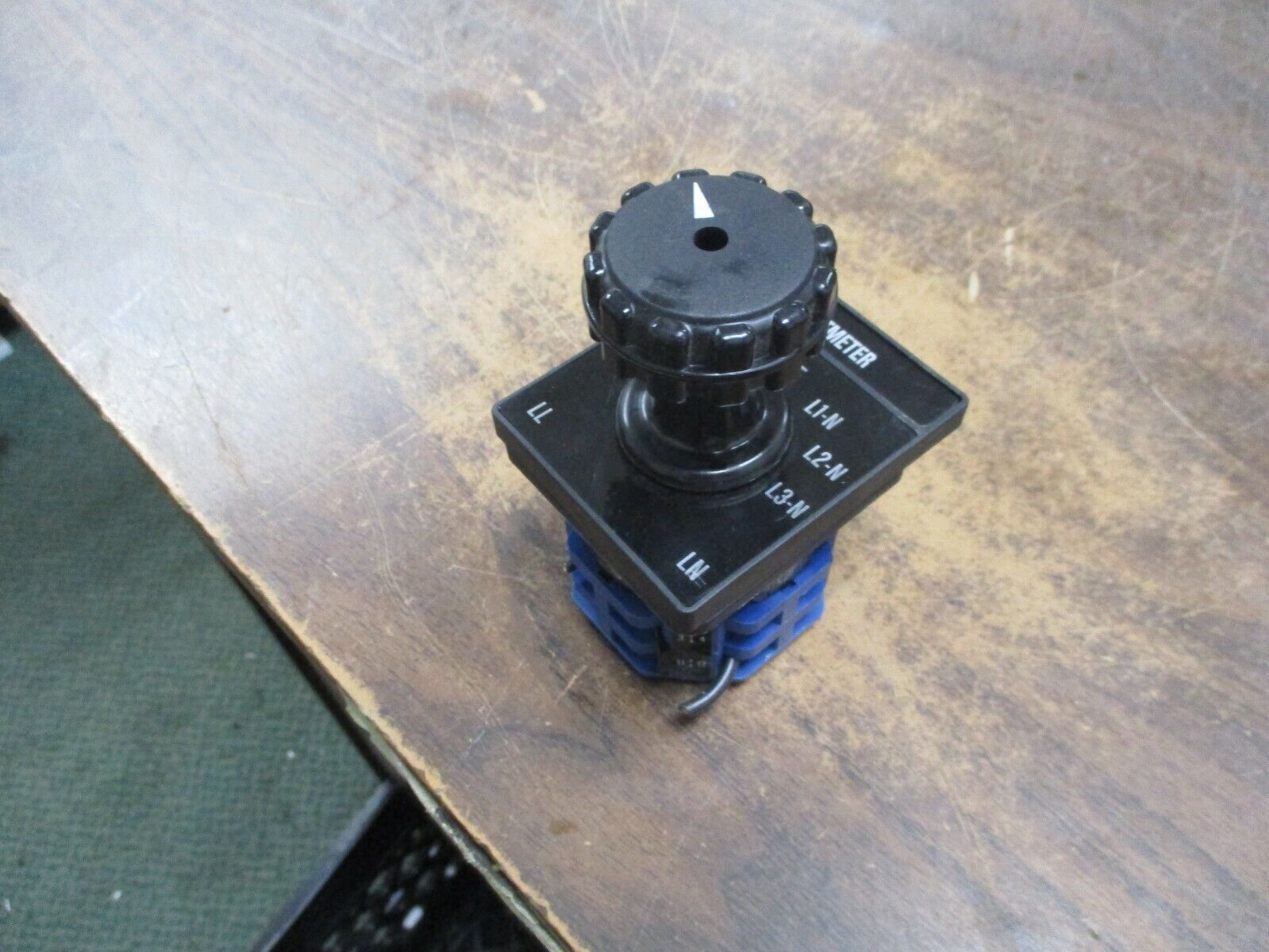 Kraus & Naimer All Rotary Switch L95137 Used