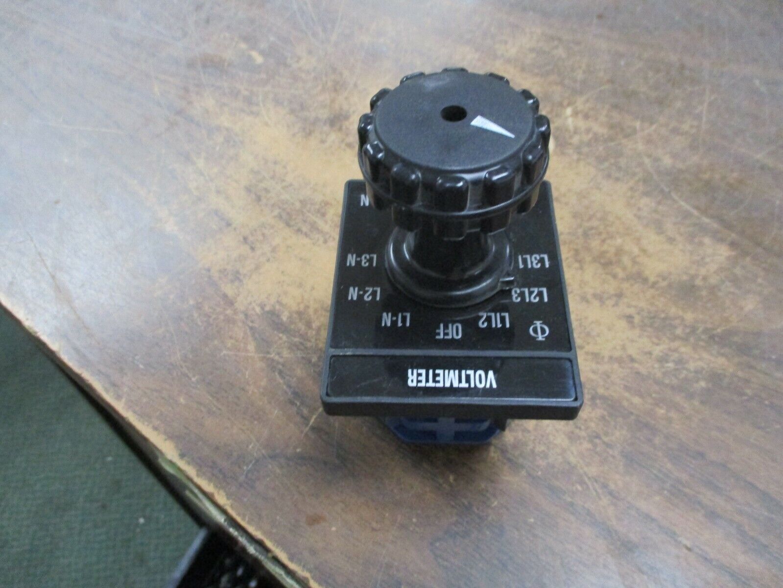 Kraus & Naimer All Rotary Switch L95137 Used