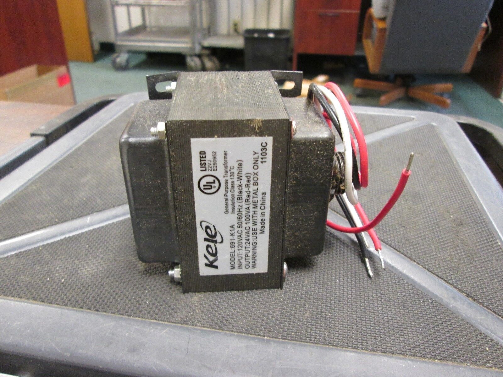 Kele Control Transformer 691-K1A 100VA Pri 120 Sec 24 New Surplus