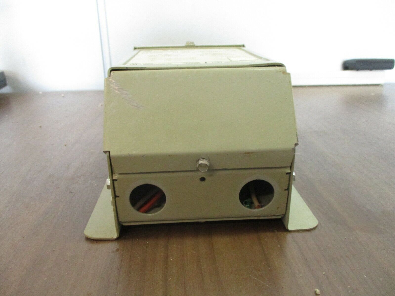 GE Transformer 9T51B0407 0.250kVA Pri: 120/240V Sec: 12/24V 1Ph 50/60Hz Used