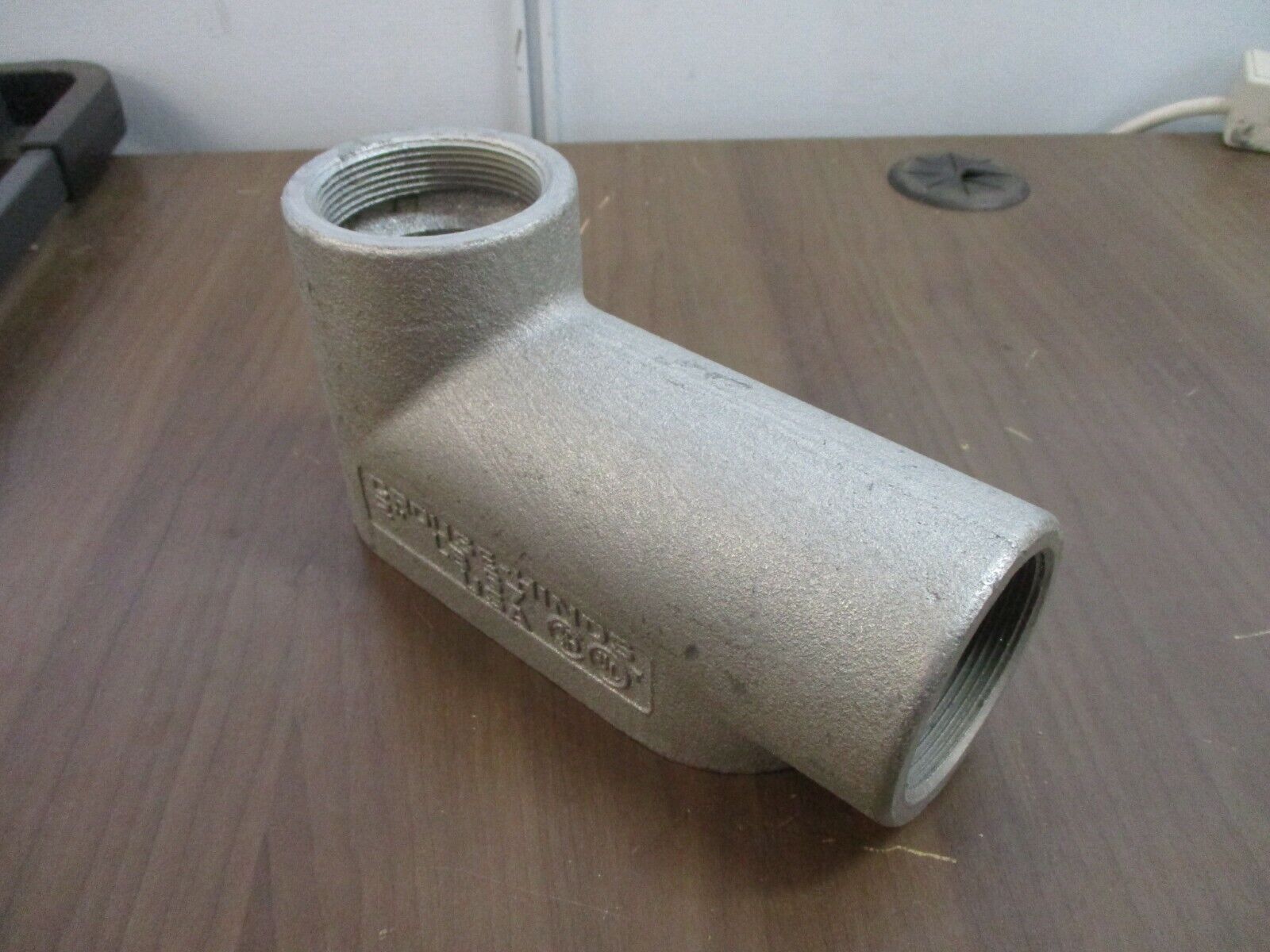 Crouse-Hinds Condulet Conduit Body LB67 Form 7 Size: 2" *Box of 2* New Surplus