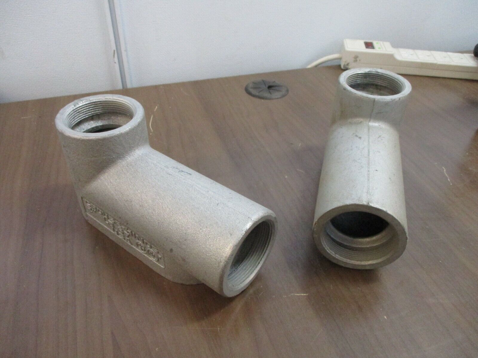 Crouse-Hinds Condulet Conduit Body LB67 Form 7 Size: 2" *Box of 2* New Surplus