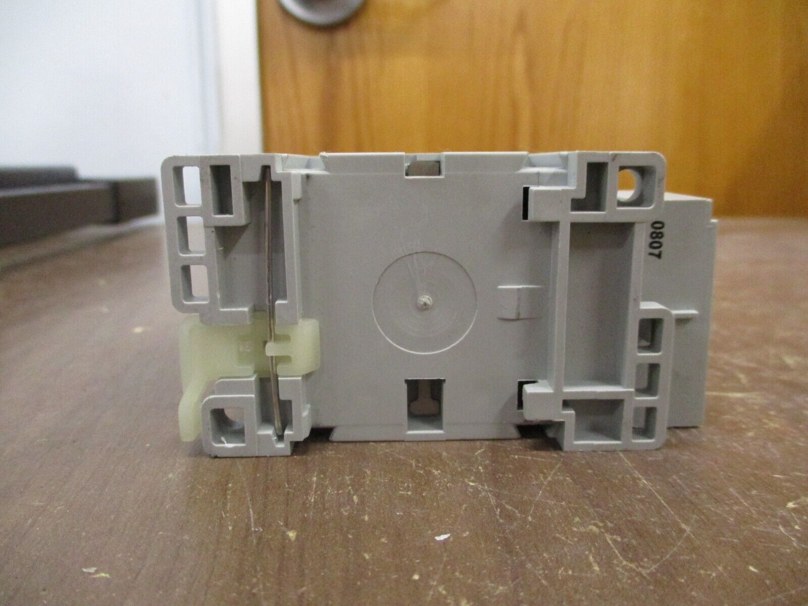 Allen-Bradley Contactor 100-C12*10 24V Coil 25A 600V *Chipped Top* Used