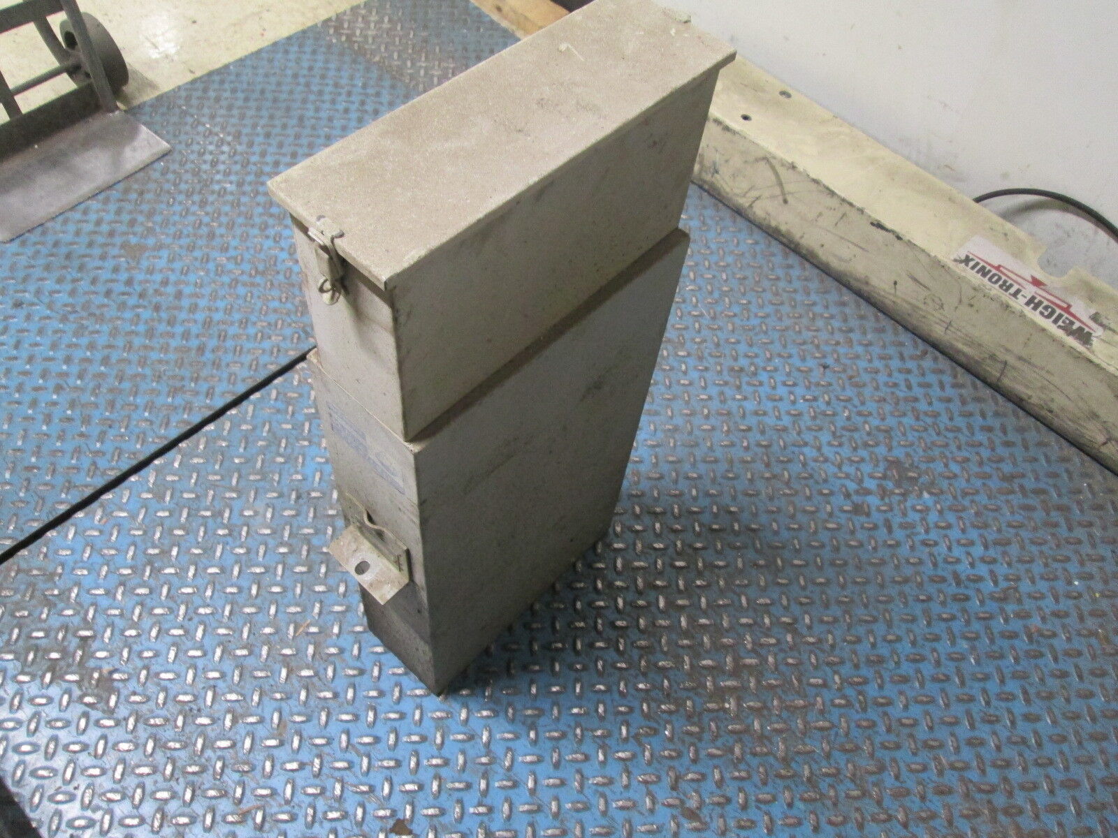 GE Capacitor 55L347RJ1 50KVAR 480V 3Ph 60Hz Used