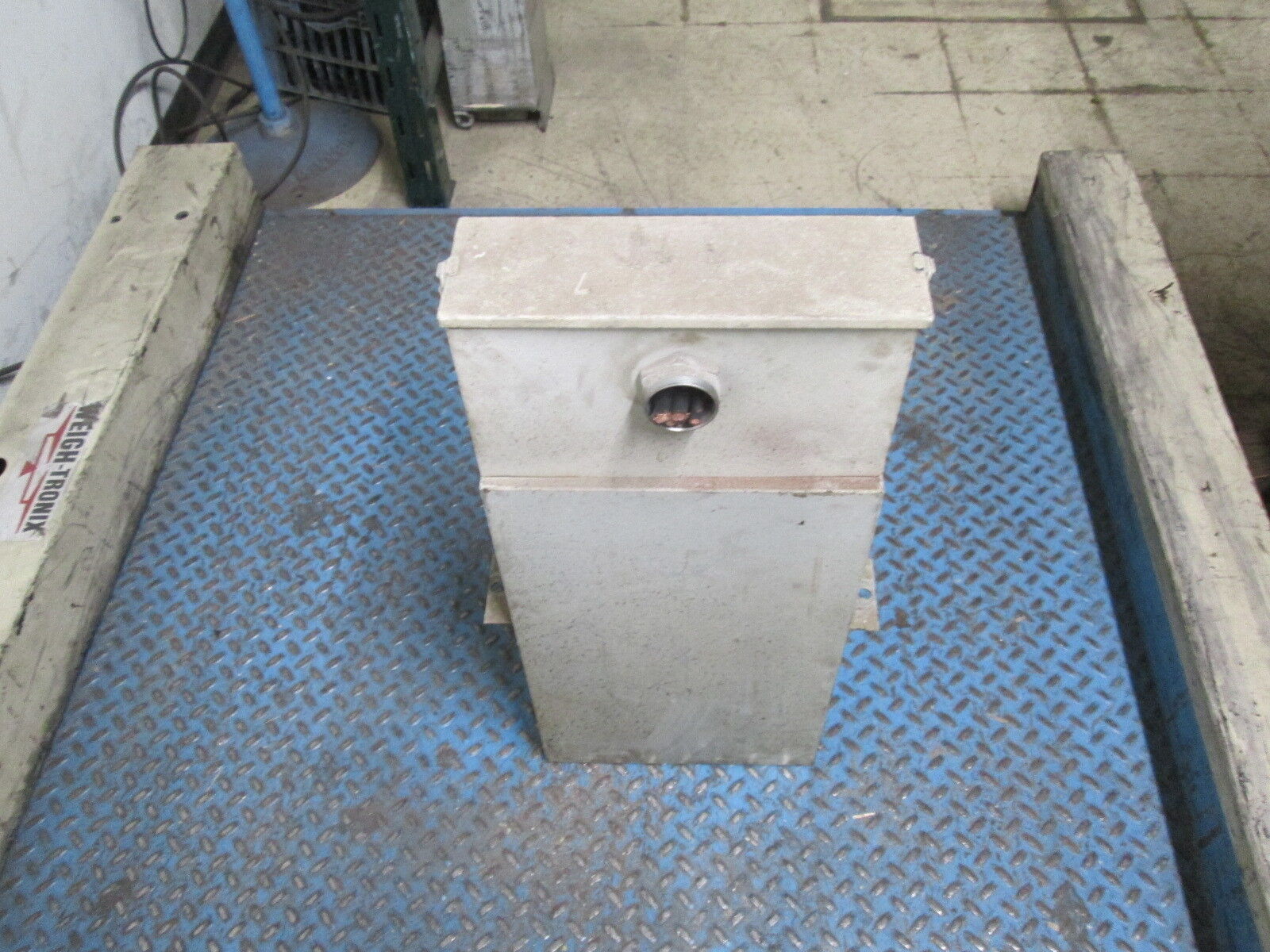 GE Capacitor 55L347RJ1 50KVAR 480V 3Ph 60Hz Used