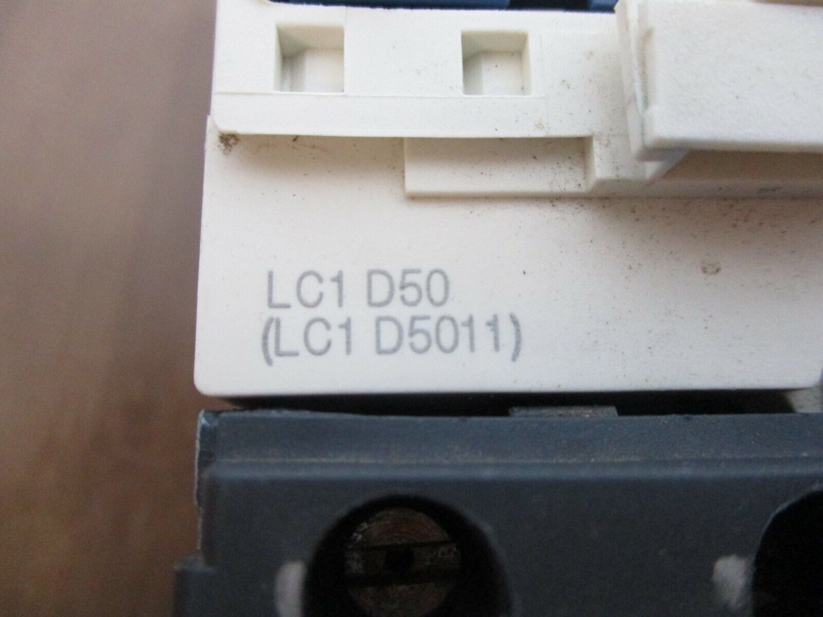 Telemecanique Starter LC1 D5011 / LR2 D3559 120V Coil Trip: 48-65A 600V Used