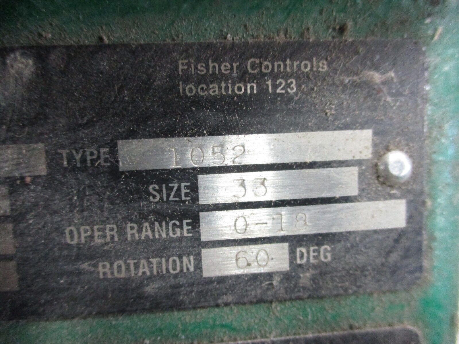 Fisher Diaphragm Control Valve w/ Positioner 1052 / 8580 Used