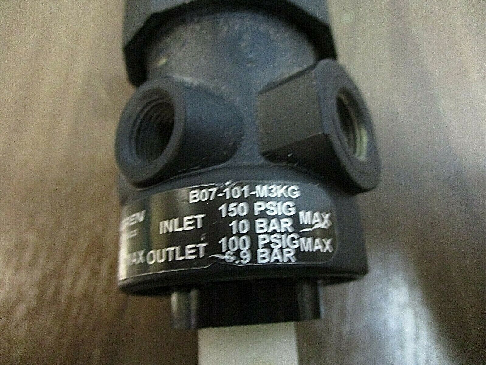 Norgren Filter Regulator B07-101-M3KG Inlet: 150PSIG Outlet: 100PSIG Used