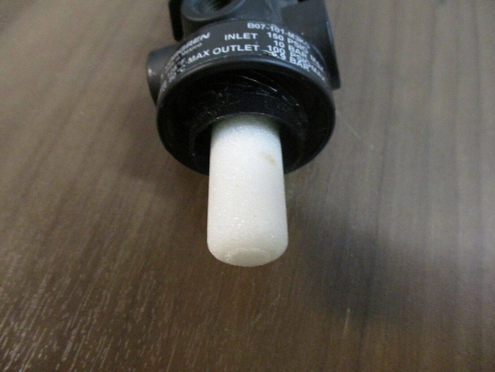Norgren Filter Regulator B07-101-M3KG Inlet: 150PSIG Outlet: 100PSIG Used