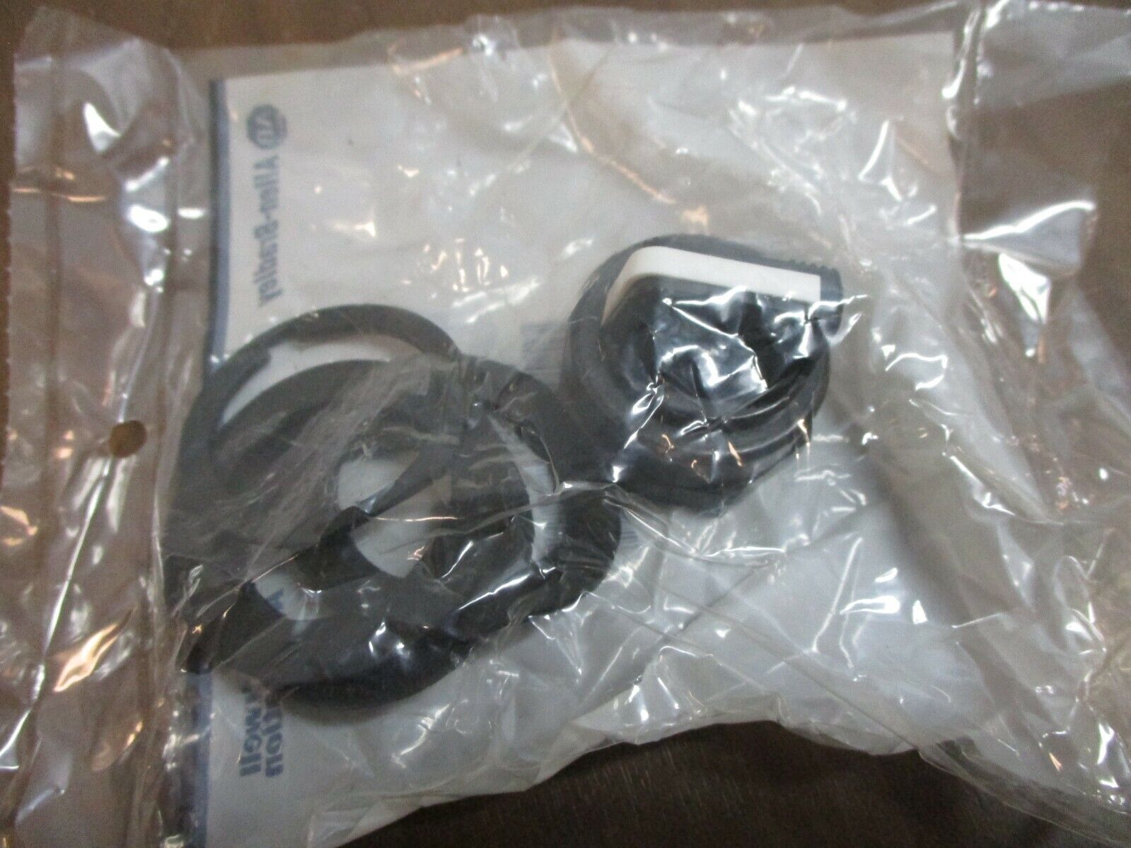 Allen-Bradley Selector Switch 800H-HR5A Ser. F 2-Position New Surplus