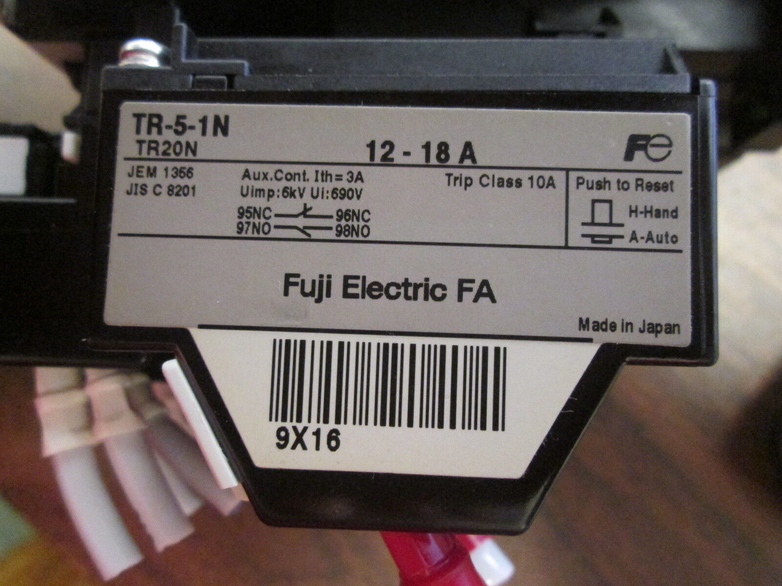 Fuji Electric SC-5-1/G Starter SC20AG/TR-5-1N TR20N 24VDC Coil 32A 600V Used