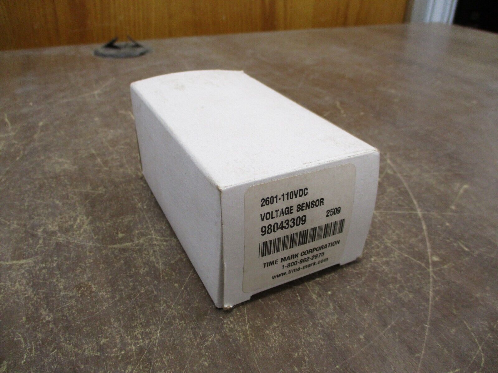 Time Mark Voltage Sensor 98043309 2601-110VDC New Surplus